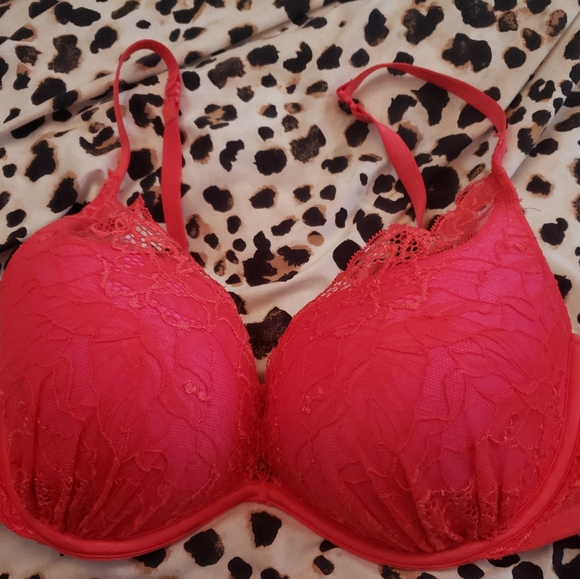 Victorias Secret Bra Bundle - Picture 13 of 13